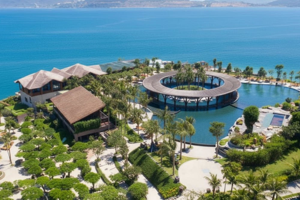 2.5. Diep Son Island